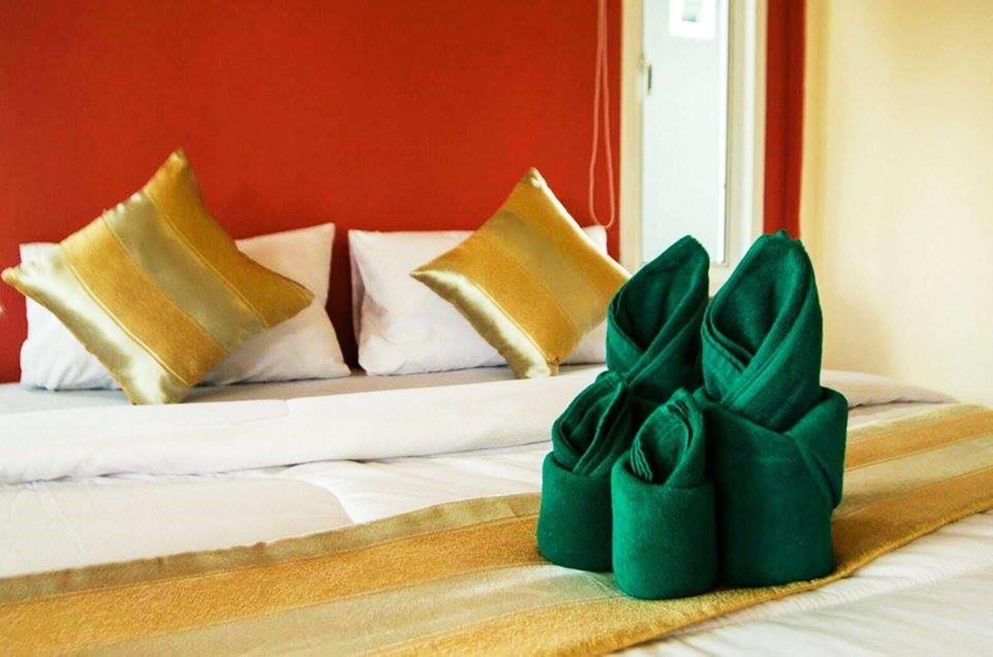 Popular Lanta Resort Ко-Ланта Экстерьер фото